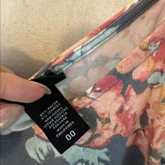 Torrid‎ Floral Print Crochet Cami Tank Top Blouse Shirt Sz 00 - Picture 4 of 4